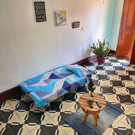 Al Sole Guesthouse León Extérieur photo