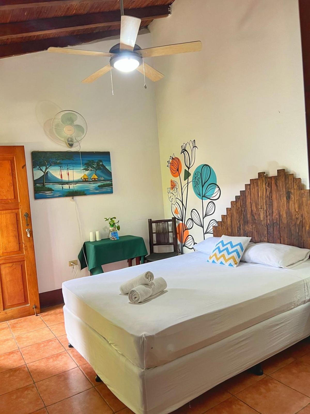 Al Sole Guesthouse León Extérieur photo