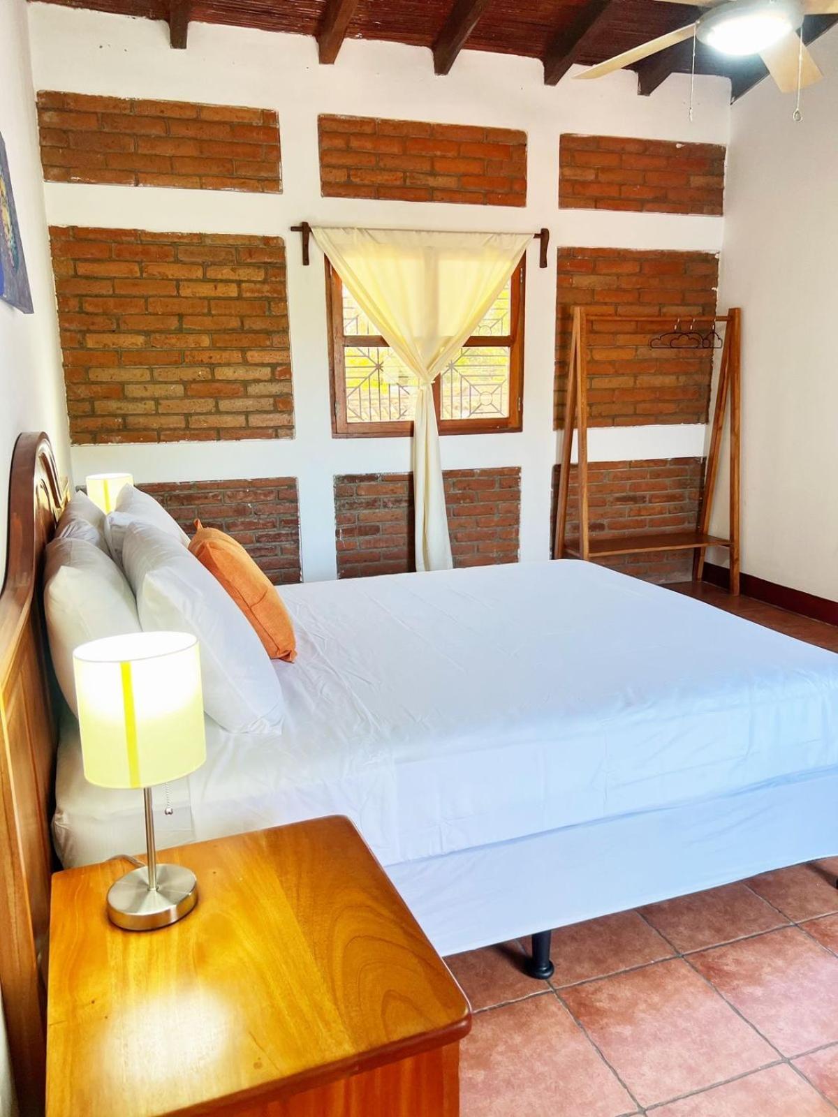 Al Sole Guesthouse León Extérieur photo
